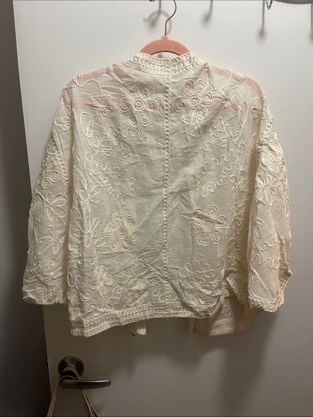 POL OS Batwing Embroidered Conch Shell Cardigan - Picture 8 of 8